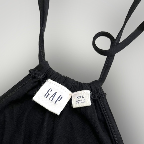 Gap Black Camisole - Picture 12 of 13